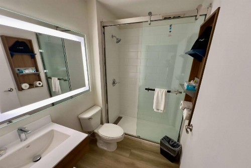 Microtel Inn and Suites DIA - image 47