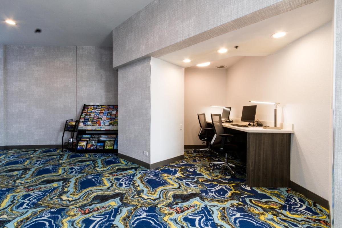 Best Western Plus Executive Residency Denver-Central Park Hotel - image 7
