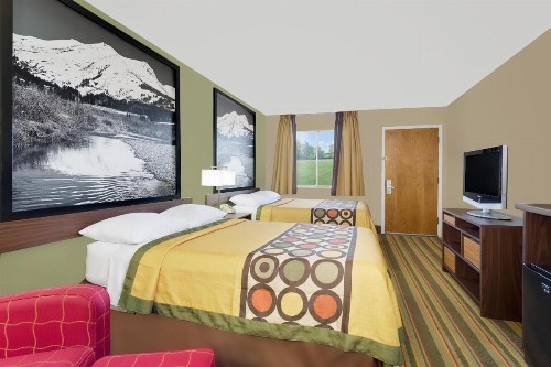 Super 8 by Wyndham Denver Central - image 26
