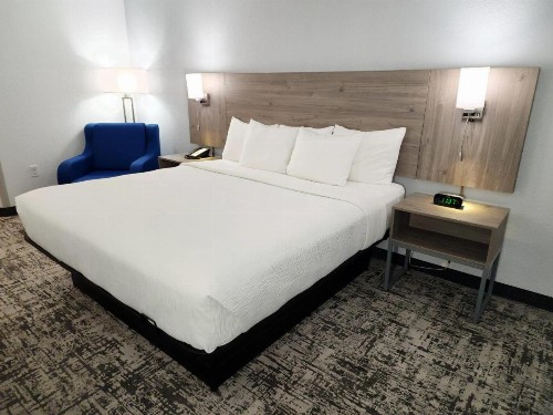 Quality Inn & Suites Denver International Airport - image 26