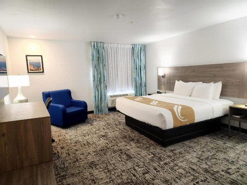 Quality Inn & Suites Denver International Airport - image 38