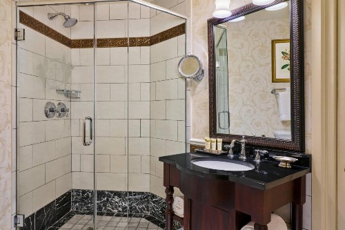 The Brown Palace Hotel and Spa Autograph Collection - image 18