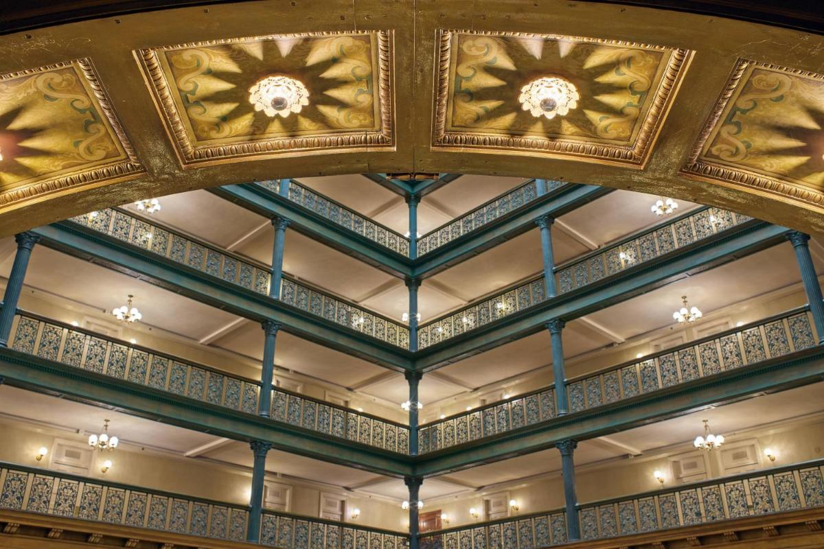 The Brown Palace Hotel and Spa Autograph Collection - image 3