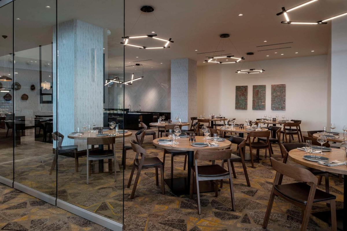 Hyatt Regency Denver at Colorado Convention Center - image 3