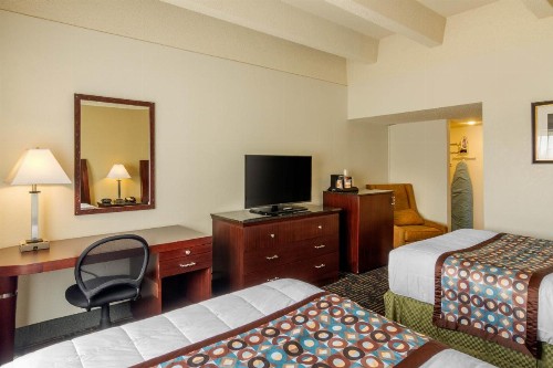 Quality Inn Denver Downtown - image 5