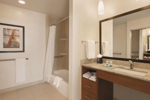 Hyatt House Denver Airport - image 18