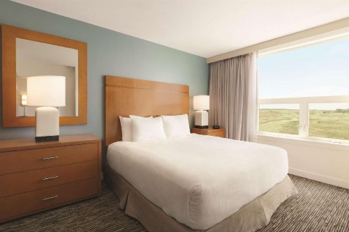 Hyatt House Denver Airport - image 8