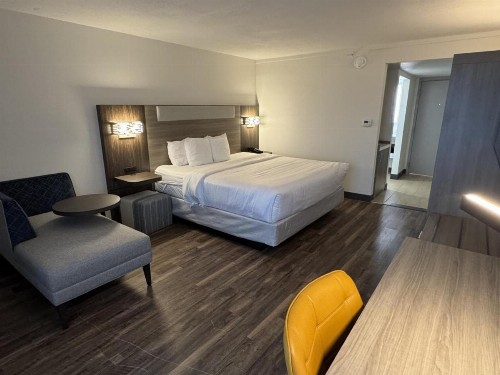 Comfort Inn Denver Central - image 21