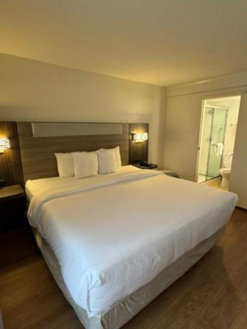 Comfort Inn Denver Central - image 26