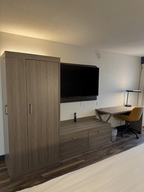 Comfort Inn Denver Central - image 5