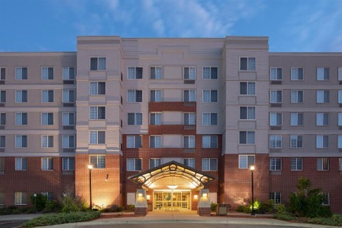Staybridge Suites Denver International Airport an IHG Hotel