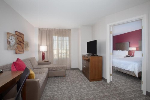 Staybridge Suites Denver International Airport an IHG Hotel - image 19