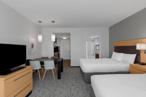 TownPlaces Suite Denver Airport at Gateway Park - image 10
