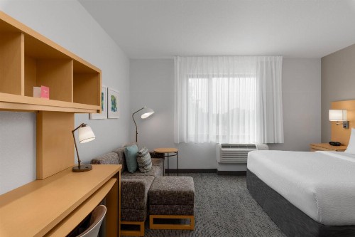 TownPlaces Suite Denver Airport at Gateway Park - image 13
