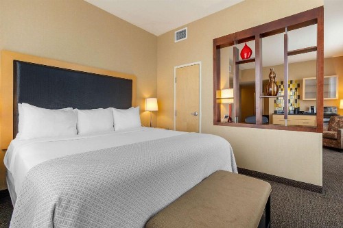 Cambria Hotel Denver International Airport - image 42