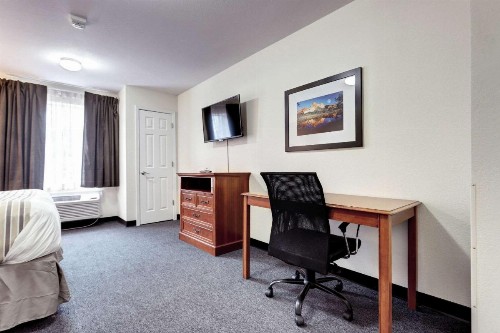 Suburban Extended Stay Hotel Westminster Denver North - image 2