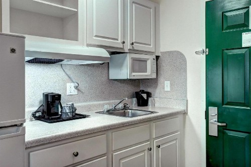 Suburban Extended Stay Hotel Westminster Denver North - image 8