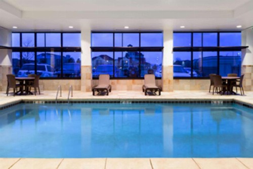 Baymont by Wyndham Denver International Airport - image 11