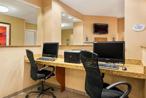 Baymont by Wyndham Denver International Airport - image 22