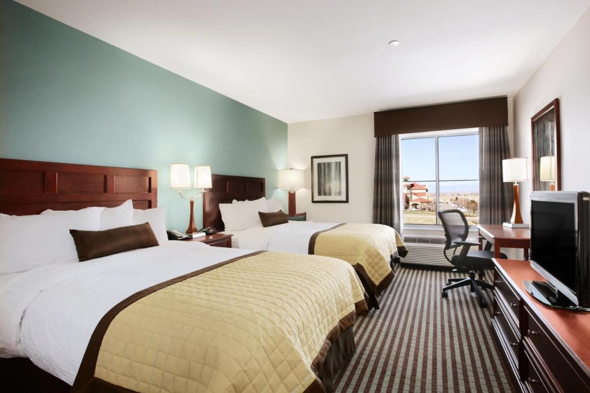 Baymont by Wyndham Denver International Airport - image 6