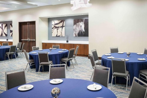 Homewood Suites- Denver Downtown Convention Center - image 8