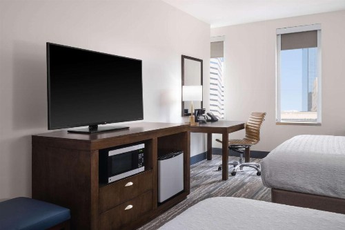 Hampton Inn & Suites Denver Downtown Convention Center - image 13