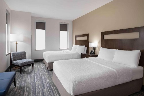 Hampton Inn & Suites Denver Downtown Convention Center - image 14