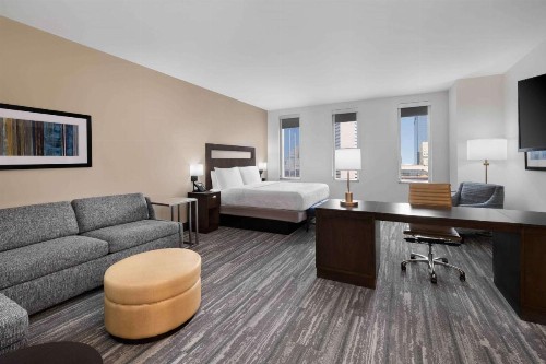 Hampton Inn & Suites Denver Downtown Convention Center - image 22