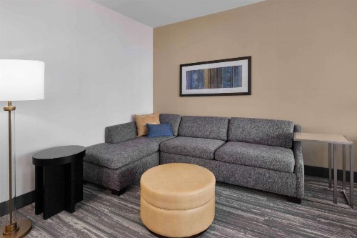 Hampton Inn & Suites Denver Downtown Convention Center - image 4