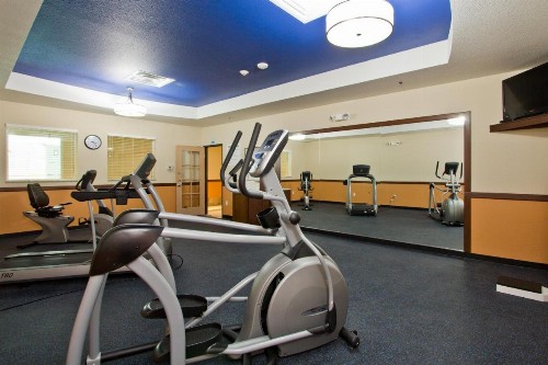 Holiday Inn Express and Suites Denver East Peoria Street an IHG Hotel - image 45