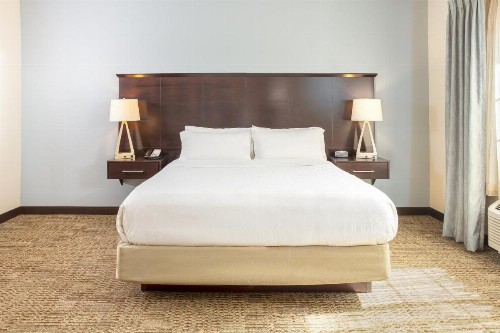 Staybridge Suites Denver - Central Park an IHG Hotel - image 3