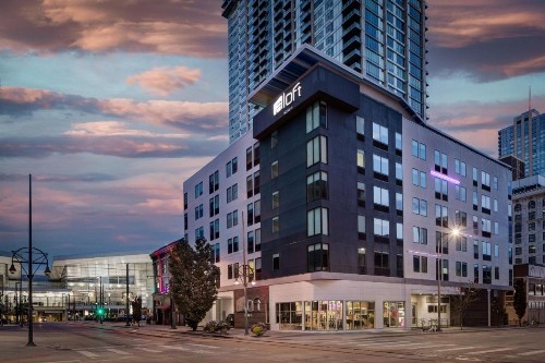 Aloft Denver Downtown