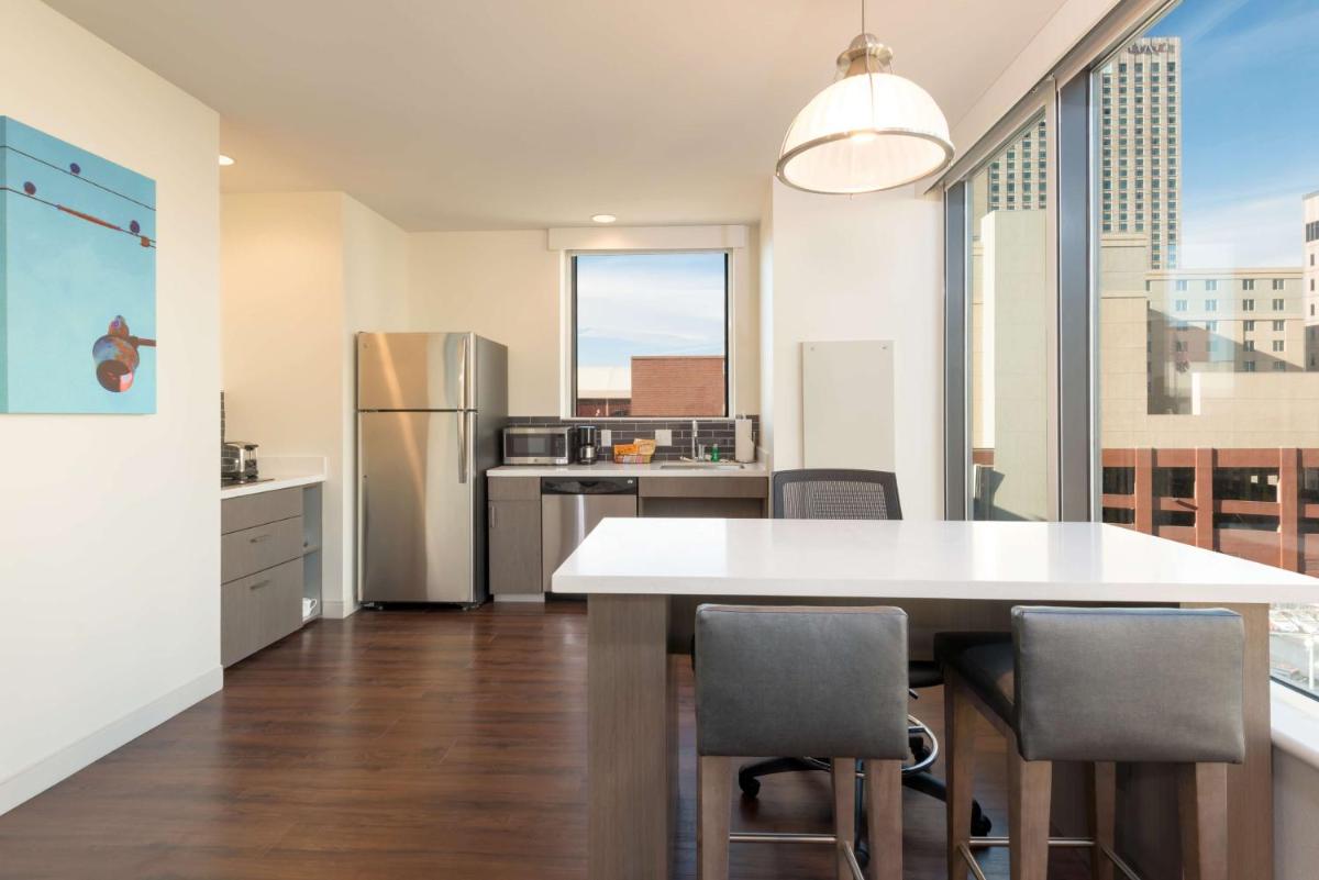 Hyatt House Denver/Downtown - main image