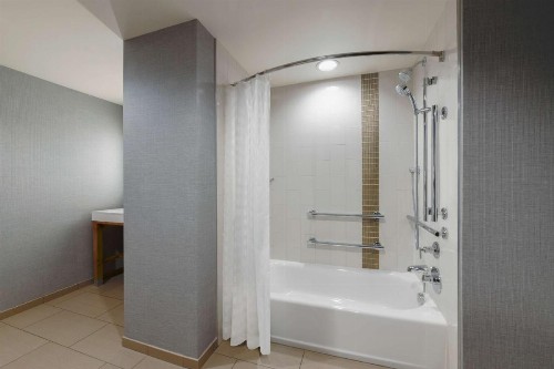 Hyatt Place Denver Downtown - image 3