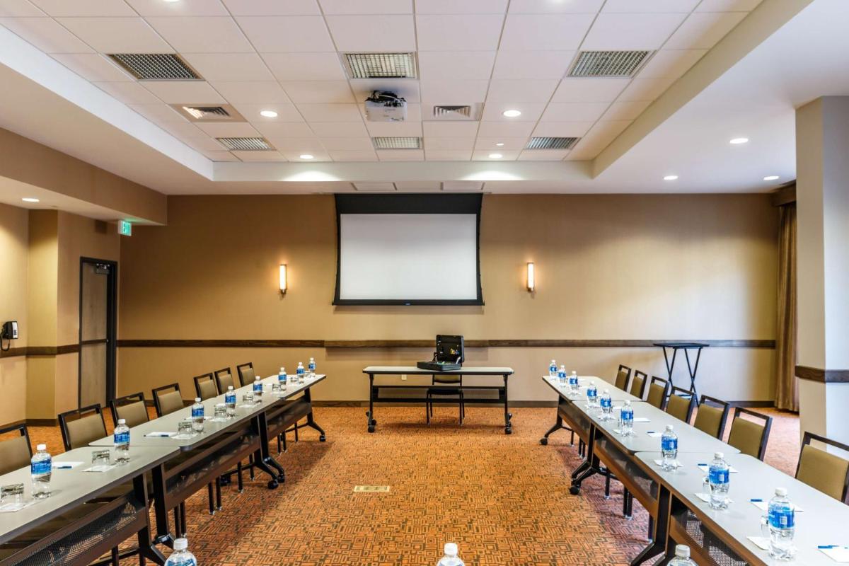 Hyatt House Denver Lakewood Belmar - image 5