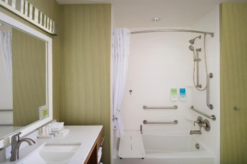 Home2 Suites by Hilton Denver International Airport - image 24