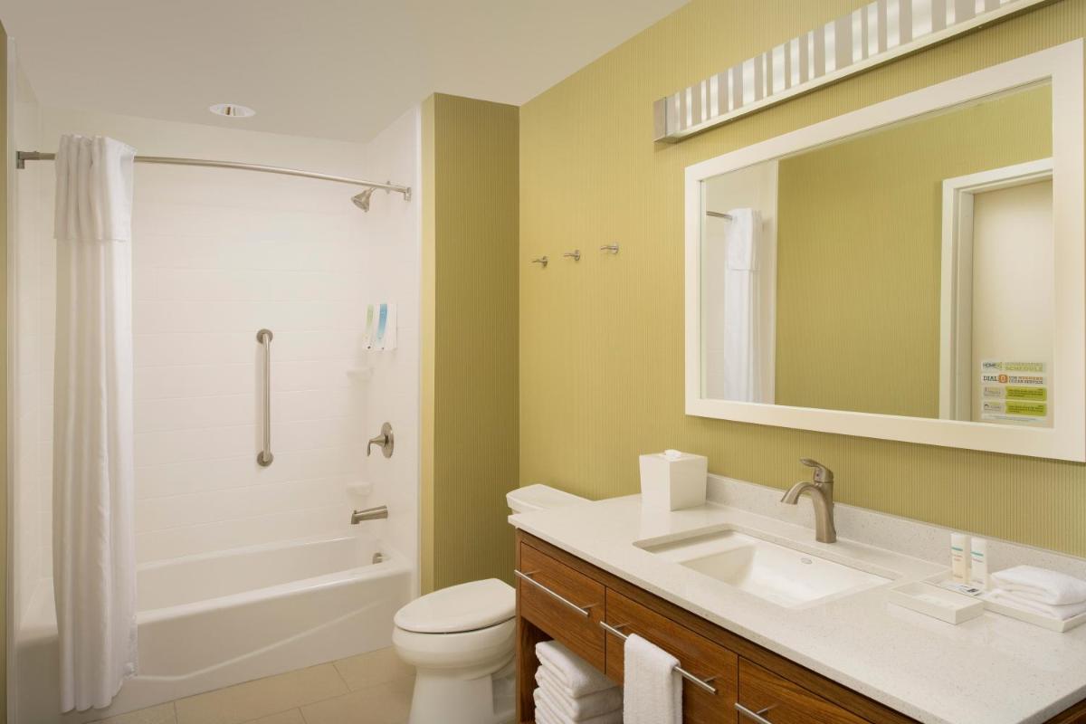 Home2 Suites by Hilton Denver International Airport - image 7