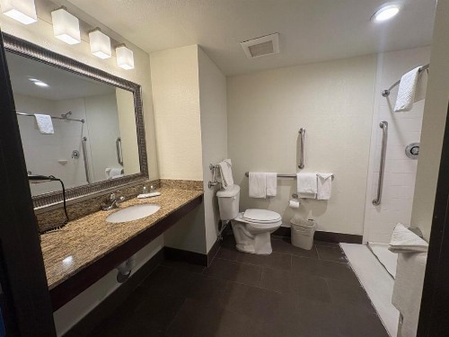 MainStay Suites Near Denver Downtown - image 18
