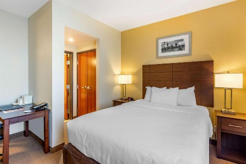 MainStay Suites Near Denver Downtown - image 29