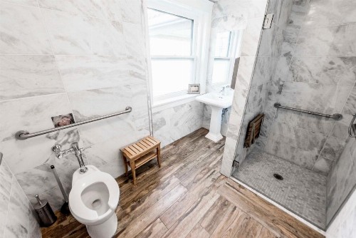 Ember Hostel - image 21