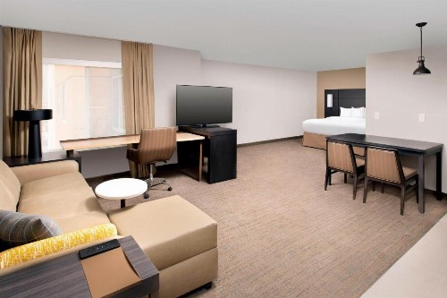 Residence Inn by Marriott Denver Airport/Convention Center - image 10