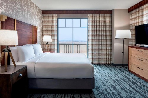 Gaylord Rockies Resort & Convention Center - image 20