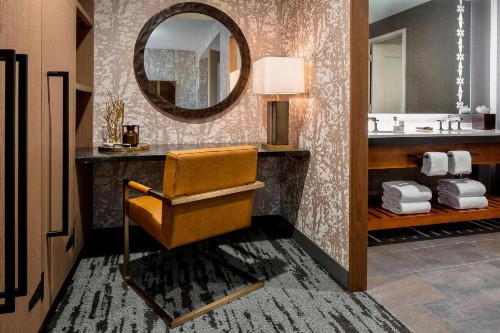 Gaylord Rockies Resort & Convention Center - image 31