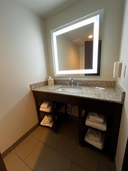 Comfort Suites Denver International Airport - image 50