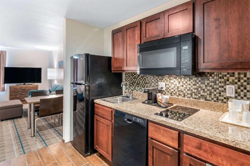 MainStay Suites Denver International Airport