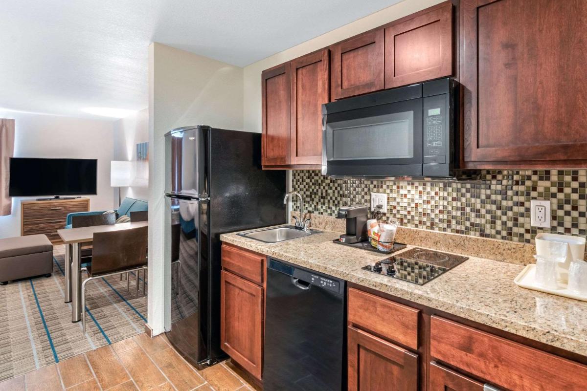 MainStay Suites Denver International Airport - main image