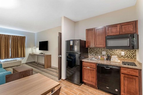 MainStay Suites Denver International Airport - image 42