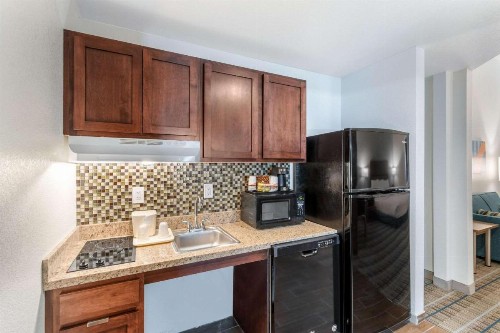 MainStay Suites Denver International Airport - image 48