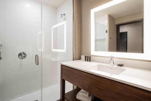 Wingate by Wyndham Denver Airport - image 6