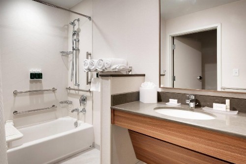 Fairfield Inn & Suites by Marriott Denver West/Federal Center - image 19